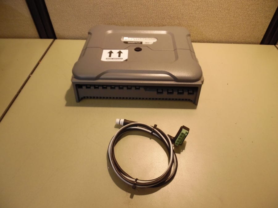 Raymarine Autopilot Computer E12198 X-10 Smartpilot SPX-10 - 90 DAY WARR X10