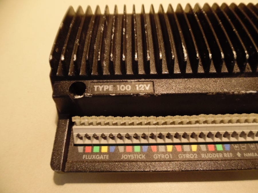 Raytheon/Autohelm/Raymarine TYPE 100 AUTOPILOT COURSE COMPUTER 12V TESTED M81110 - Image 11