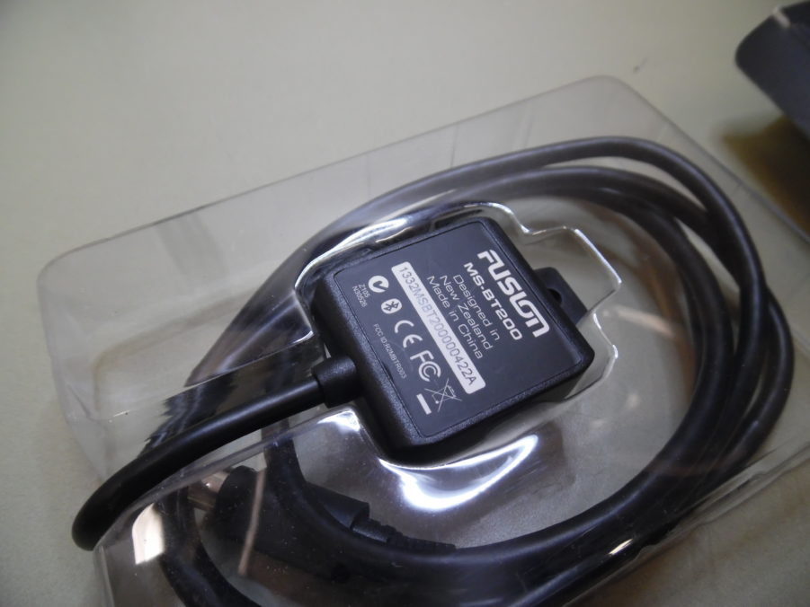Fusion MS-BT200 Marine Stereo Bluetooth Adapter Module for MS-RA205 and 700 SERIES - Image 3