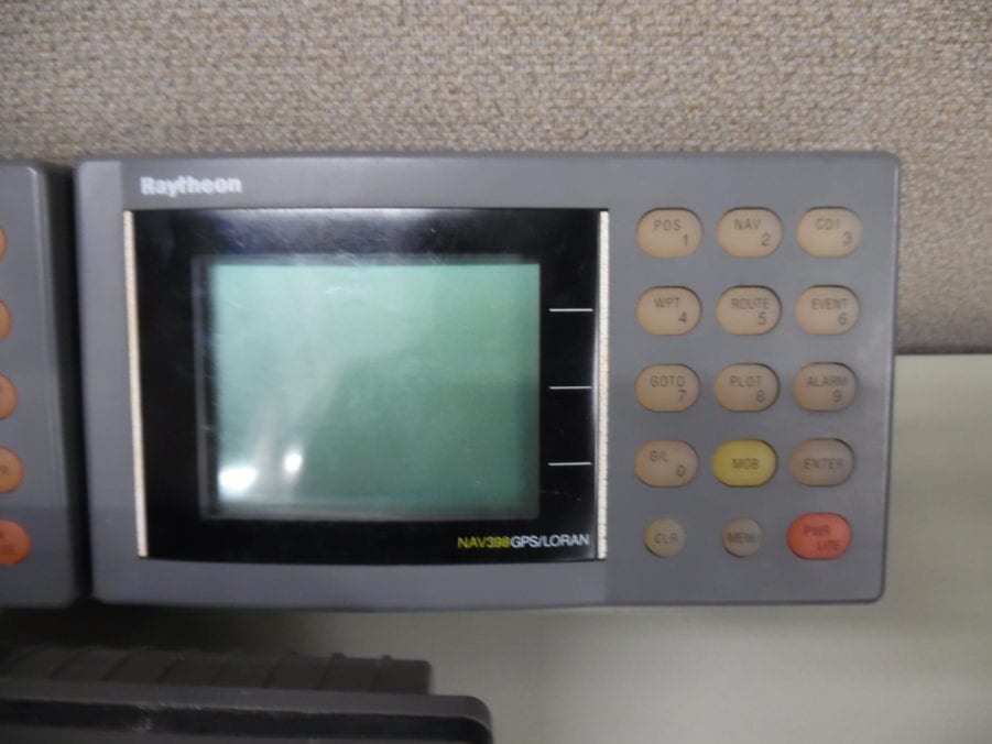 Raytheon Nav 398 GPS/Loran Lot of 3 - Sold AS IS FOR PARTS OR REPAIR NO RETURNS - Image 7