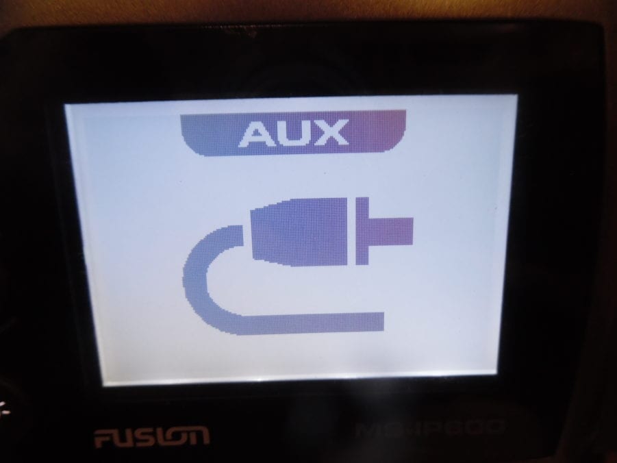 Fusion MS-IP600 iPod Dock/AUX/AM/FM/SAT RADIO Marine Stereo Receiver w/ Cover - Image 9