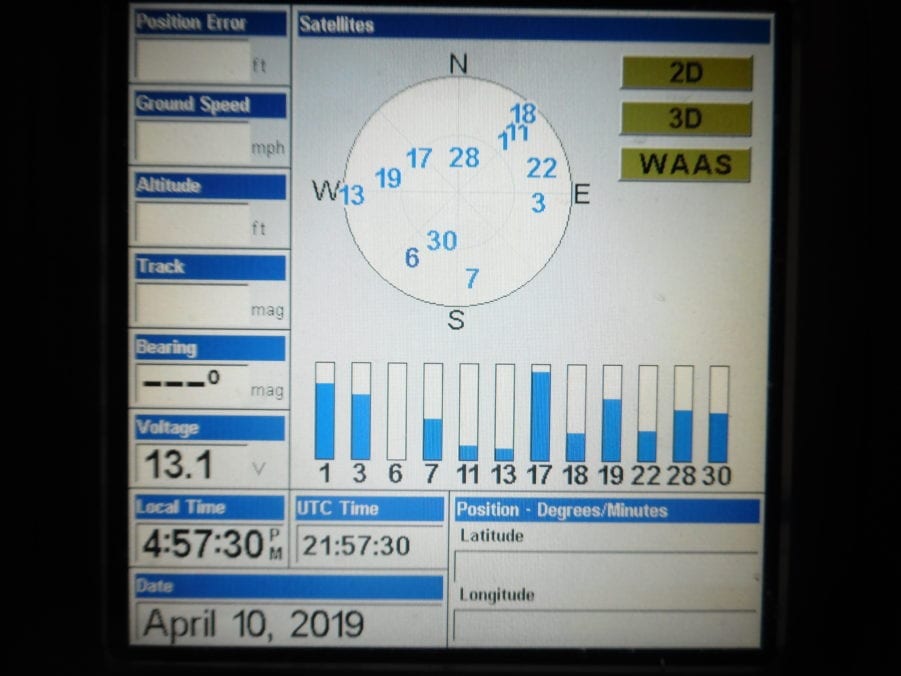 Lowrance LMS-337c DF Fishfinder Chartplotter - PARTS REPAIR AS IS NO RETURNS - Image 4