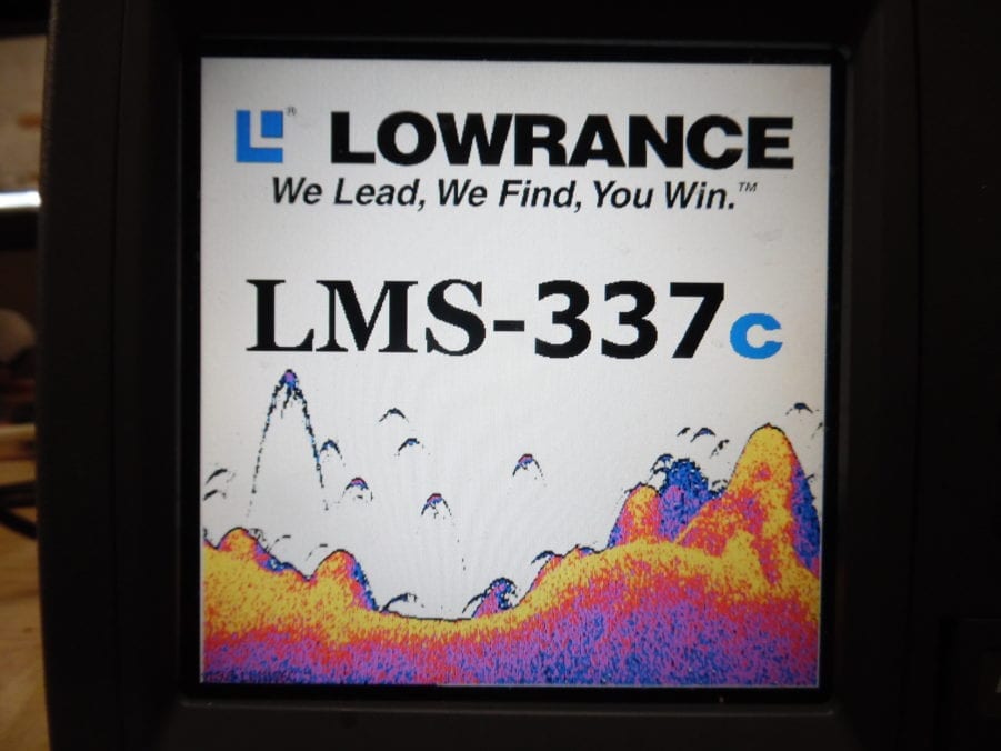 Lowrance LMS-337c DF Fishfinder Chartplotter - PARTS REPAIR AS IS NO RETURNS - Image 2