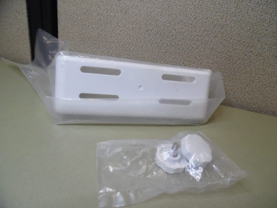 Uniden UM380 / UM415 / Solara / Oceanus DSC White VHF Mounting Mount Bracket - Image 3