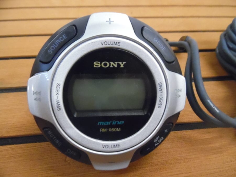 Sony RM-X60M Marine Wired Remote Control Commander + Extension Cable + Bracket - Image 2
