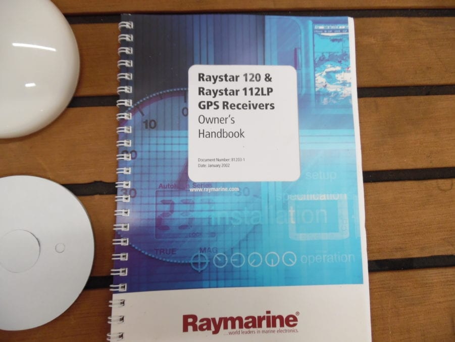 Raymarine Raystar 120 - E32025 - GPS Antenna Sensor w/ 4' Cable - Good Cond - Image 10