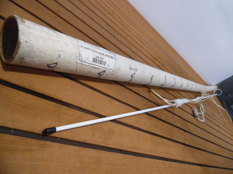 Digital Antenna 539-CW Marine White Cellular 8' Antenna - Image 7