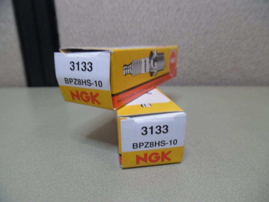 (2) NGK BPZ8HS10 Marine Boat SPARK PLUGS 3133 Max Marine Electronics