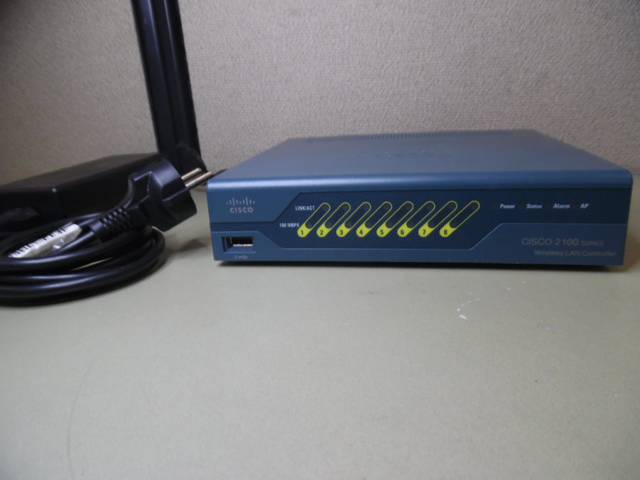 Genuine Cisco AIR-WLC2106-K9 WLAN Controller w/ Power Supply