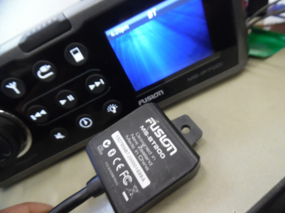 Fusion MS-BT200 Marine Stereo Bluetooth Adapter Module f/ MS-RA205 ...