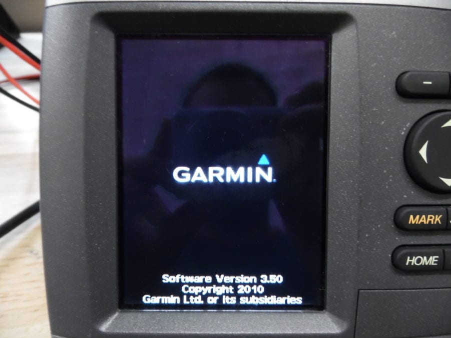 Garmin GpsMap 421s Chartplotter Sounder + Accessories Good Working Condition - Image 2