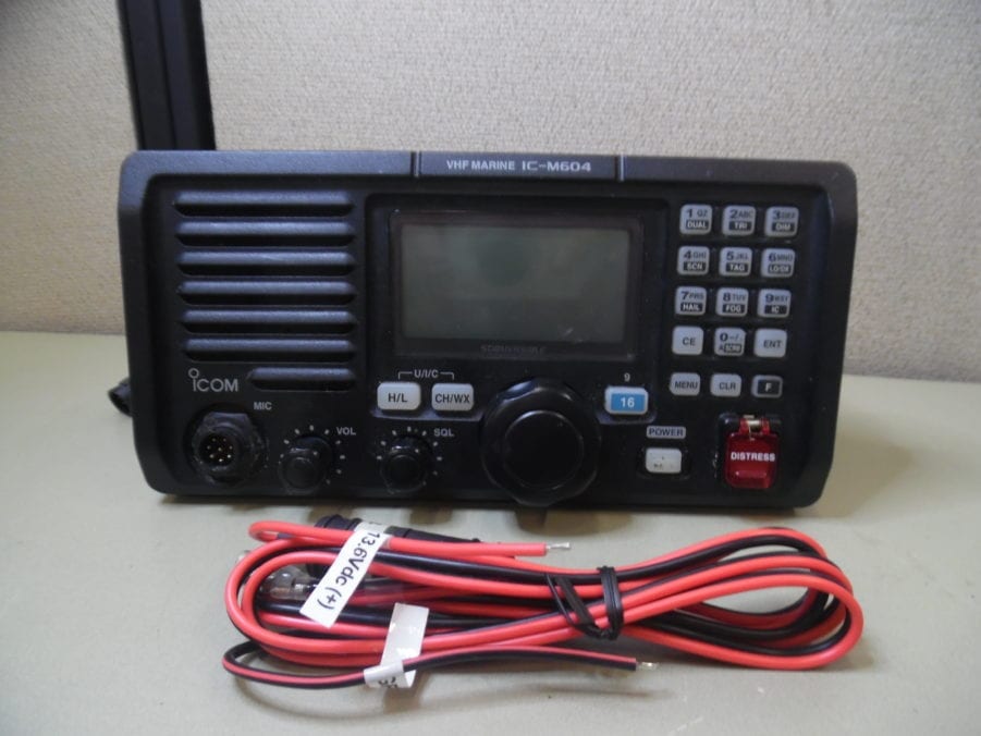 Icom IC-M604 Marine VHF Radio Transceiver w/ Power Cable - TESTED!