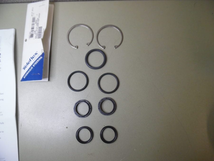 TELEFLEX HS5152 HYDRAULIC STEERING CYLINDER SEAL KIT