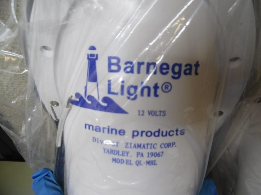 Barnegat Light QL-MHL 55W 12V Marine Boat Hull Light - PAIR - Image 6