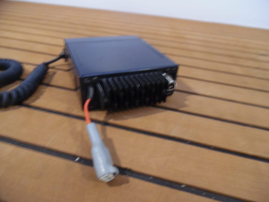 Icom IC-M56 Marine VHF Radio w/ Microphone - FULLY TESTED - Image 5