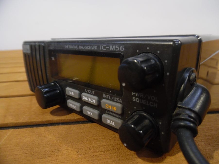 Icom IC-M56 Marine VHF Radio w/ Microphone - FULLY TESTED - Image 4