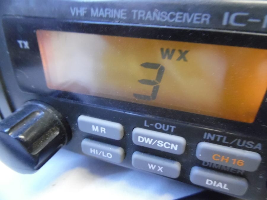 Icom IC-M56 Marine VHF Radio w/ Microphone - FULLY TESTED - Image 10