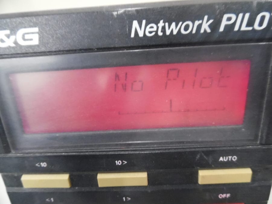 B&G Network Pilot AutoPilot Instrument Display Head - Image 8