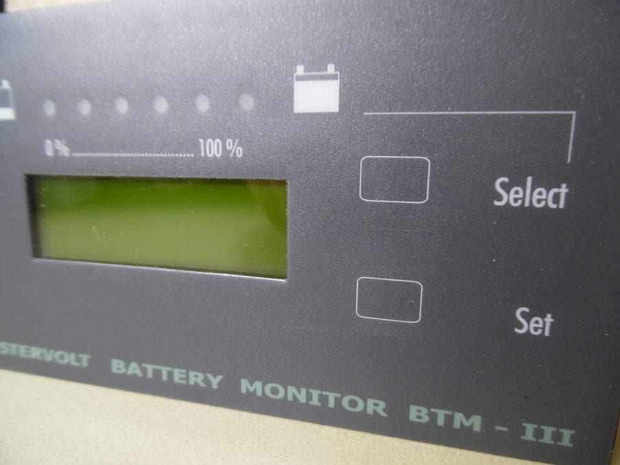 Mastervolt 70403163 Masterlink Battery Monitoring System BTM-III - Image 4