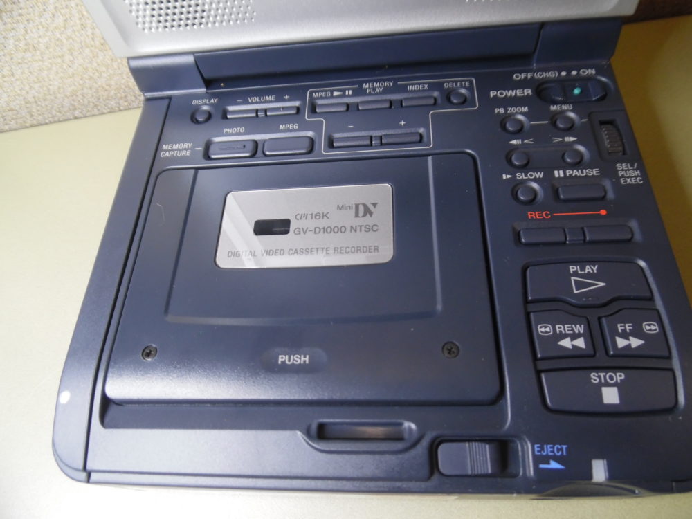 SONY DIGITAL ビデオ カセット リコーダー GV-D1000 Sony GV-D1000