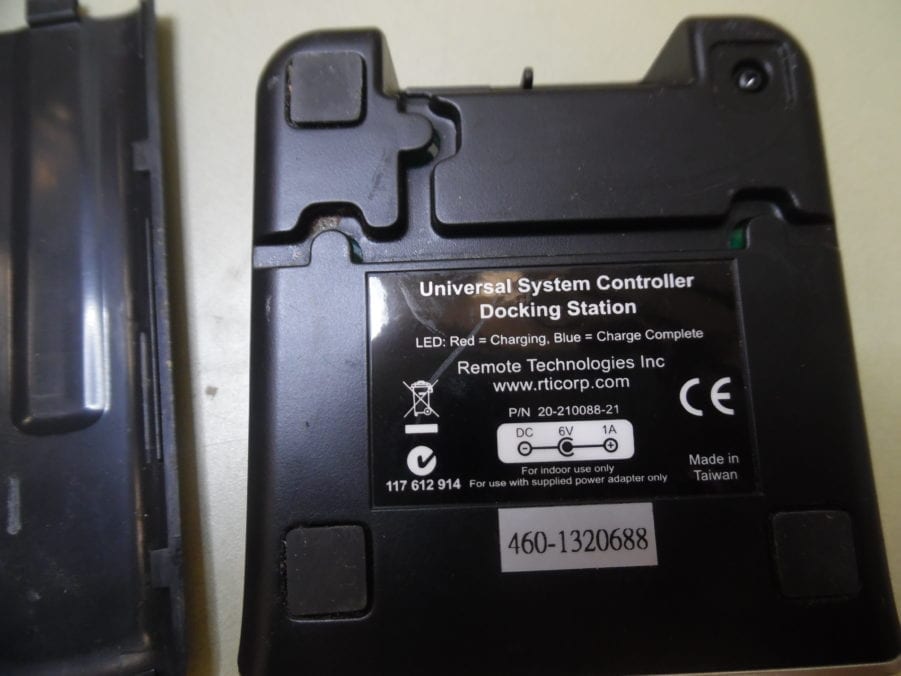 RTI T2C+ Remote Universal System Controller w/ Charging Base Max Marine Electronics