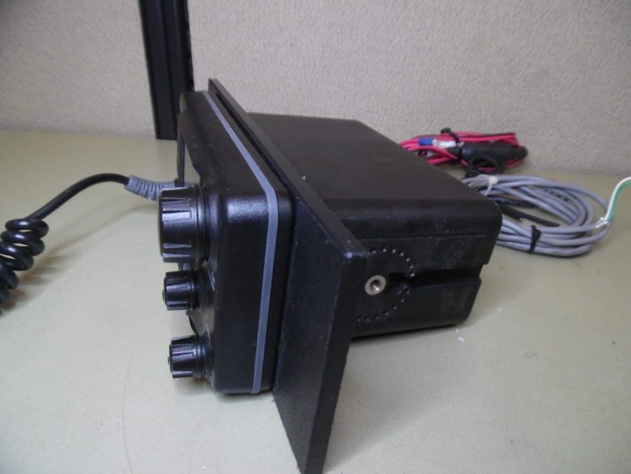 Standard Horizon GX2000 Matrix VHF w/ AIS / GPS Marine Radio w/ Mic