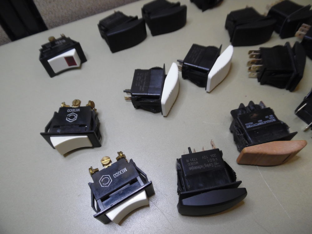 Carling Rocker Toggle Switch 2/3 Position Marine Boat RV - LOT OF 17 ...