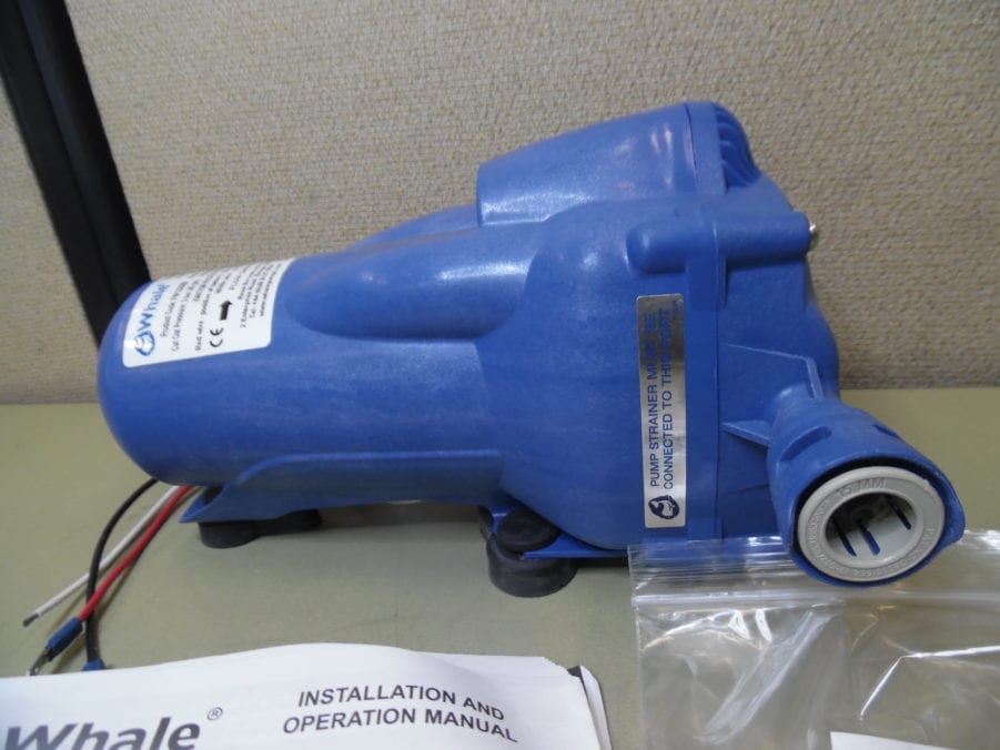 Whale FW1225 (B) Watermaster 3.0 GPM, 24 V d.c Fresh Water Pump - NEW - Image 4