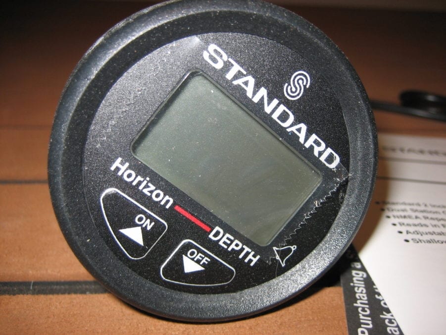 Standard Horizon DS41 Depth Sounder Instrument NEW OLD STOCK PERFECT