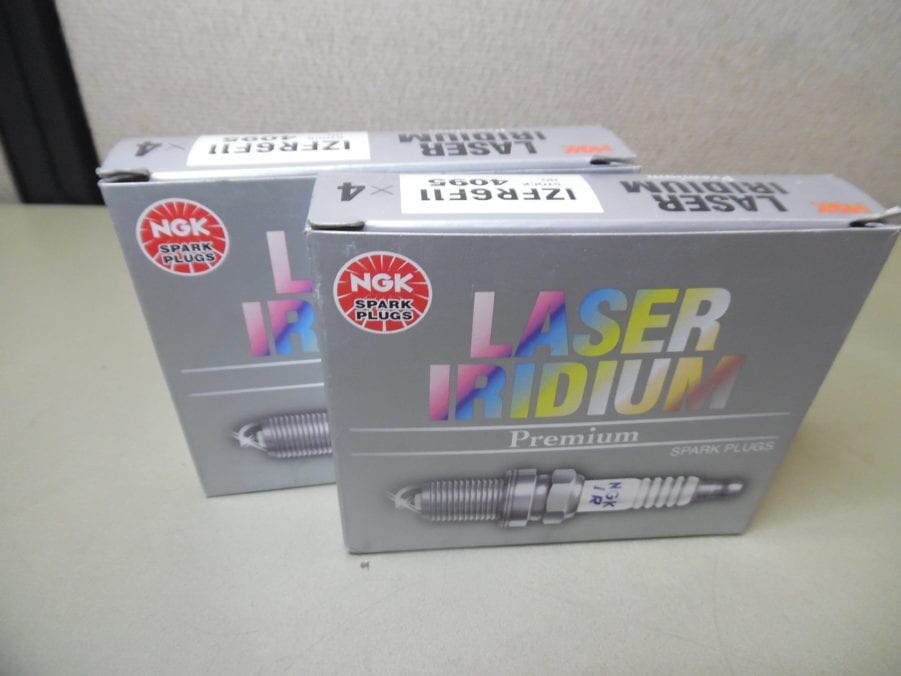 Lot of 8 Pack NGK IZFR6F11 4095 LASER IRIDIUM PREMIUM SPARK PLUGS - 8 Pack