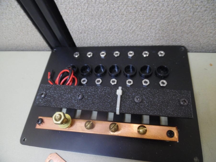 UPM 1-0007-2B Ultra Marine Electrical 12VDC Breaker Panel - Image 3