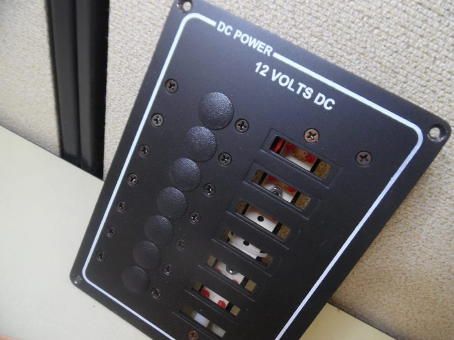 UPM 1-0007-2B Ultra Marine Electrical 12VDC Breaker Panel - Image 2