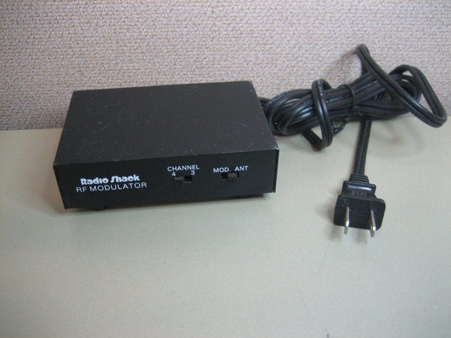 Radio Shack 15-1283 TV Video-Computer RF Modulator VHF Converter