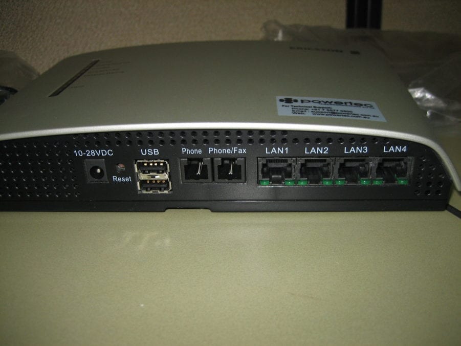 Ericsson W25 Fixed Wireless Terminal f/ WCDMSA/HSDPA Networks - Image 3