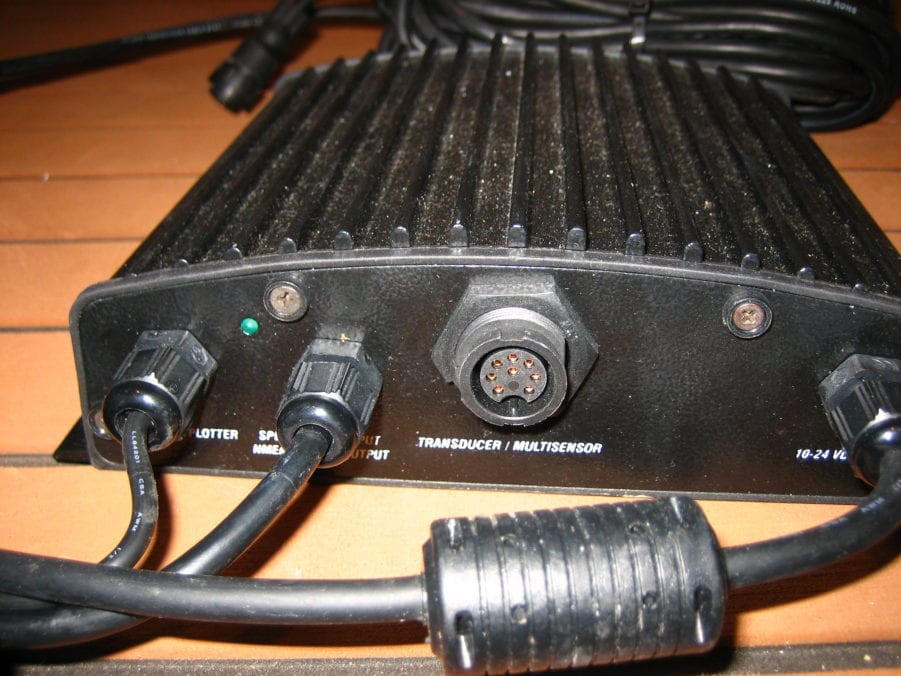 Standard Horizon FF520 Dual Frequency Fish Finder Sounder Module WITH TRANSDUCER Max Marine