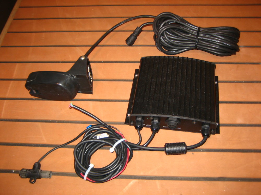 Standard Horizon FF520 Dual Frequency Fish Finder Sounder Module WITH TRANSDUCER Max Marine