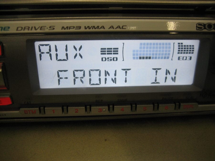 Sony CDX-M30 Marine AM/FM/AUX Stereo Receiver - TESTED! - Image 12