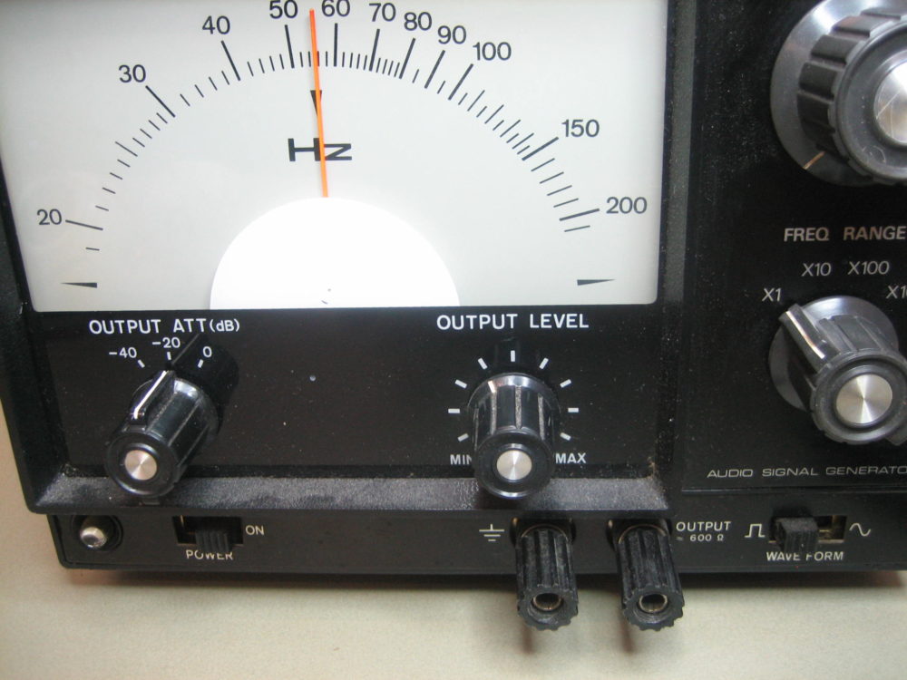 B&K Precision 3050 Audio Signal Generator Max Marine Electronics