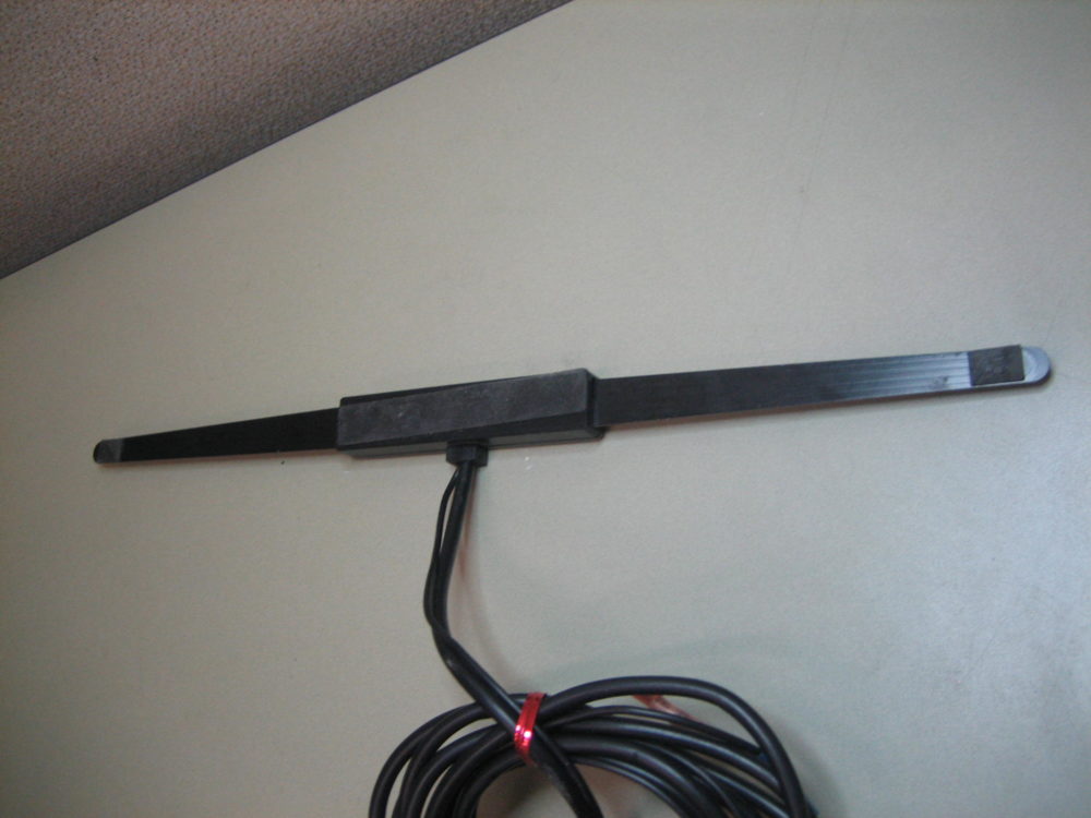 Jensen AN150SR AM / FM Antenna Amplified Glass Mount Max Marine