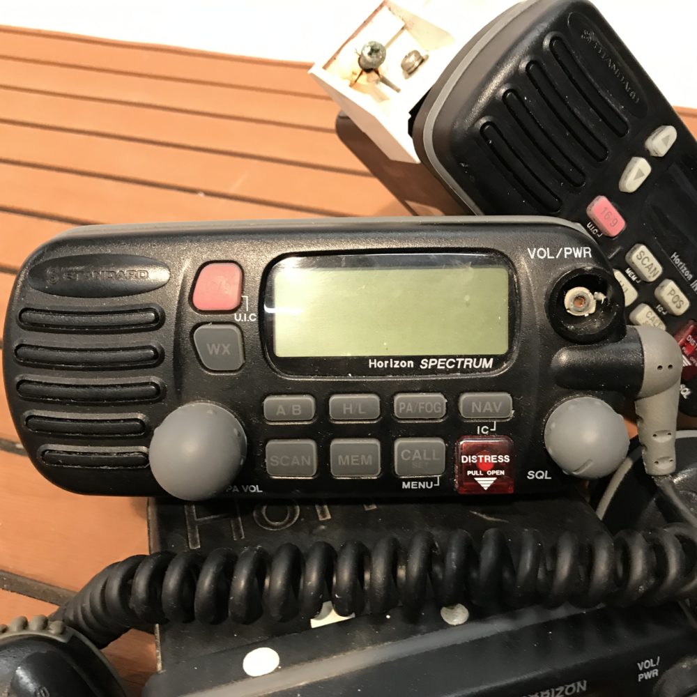 Standard Horizon Spectrum Eclipse + Intrepid FOR PARTS AS IS Max