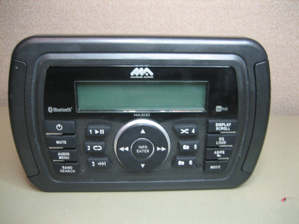 Marine Audio MA300 FM/AUX/USB Stereo Receiver FULLY TESTED! Max