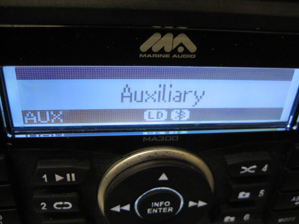 Marine Audio MA300 FM/AUX/USB Stereo Receiver FULLY TESTED! Max