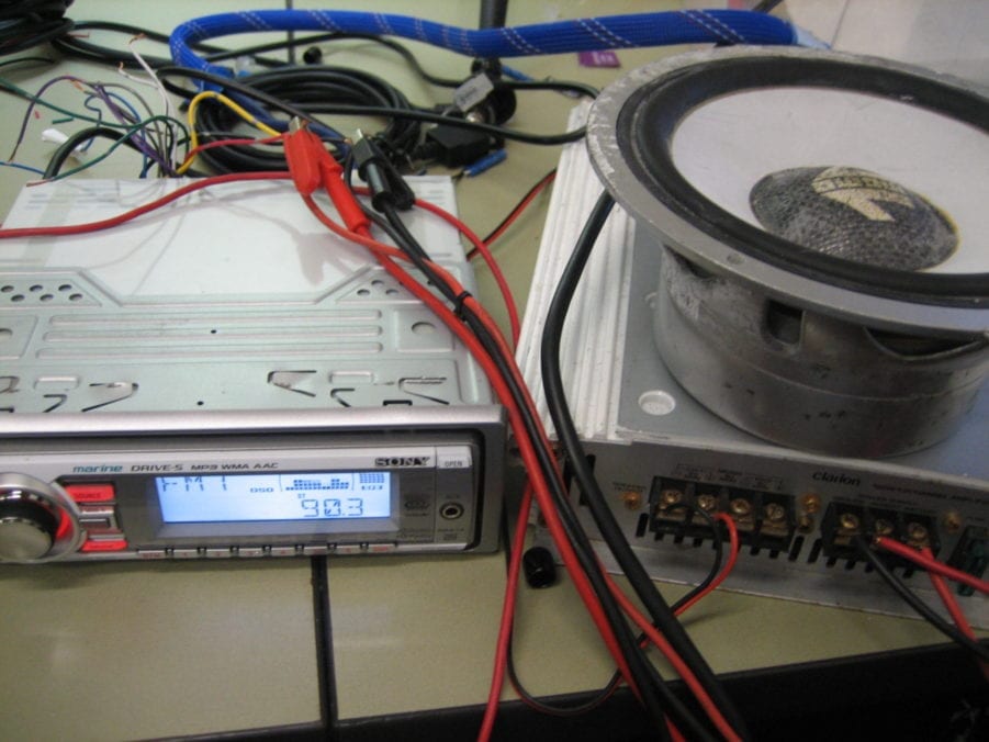 Sony CDX-M50-IP Marine AM/FM/CD/AUX Stereo Receiver - TESTED! - Image 8