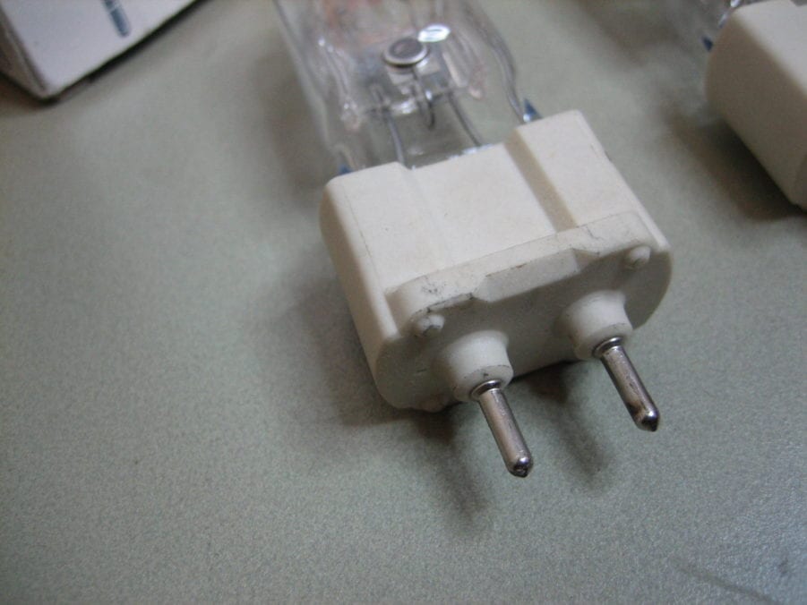 Osram Powerstar HQI-T 150 W/NDL Neutral White Light Bulb - LOT OF 2 - Image 5