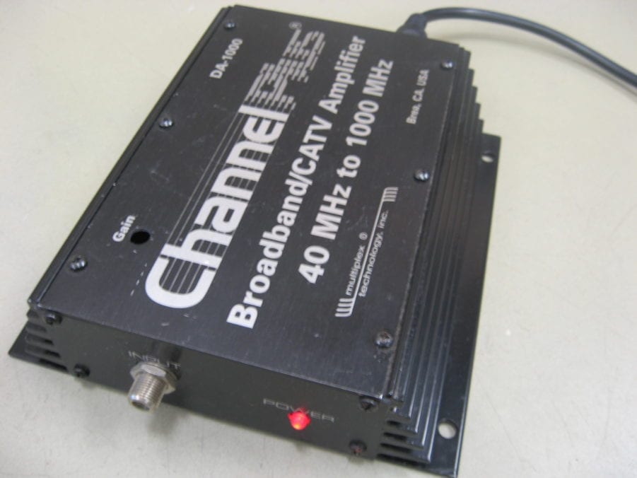 Channel Plus DA-1000 RF Amplifier Broadband/CATV Amplifier w/ Power Adapter - Image 3