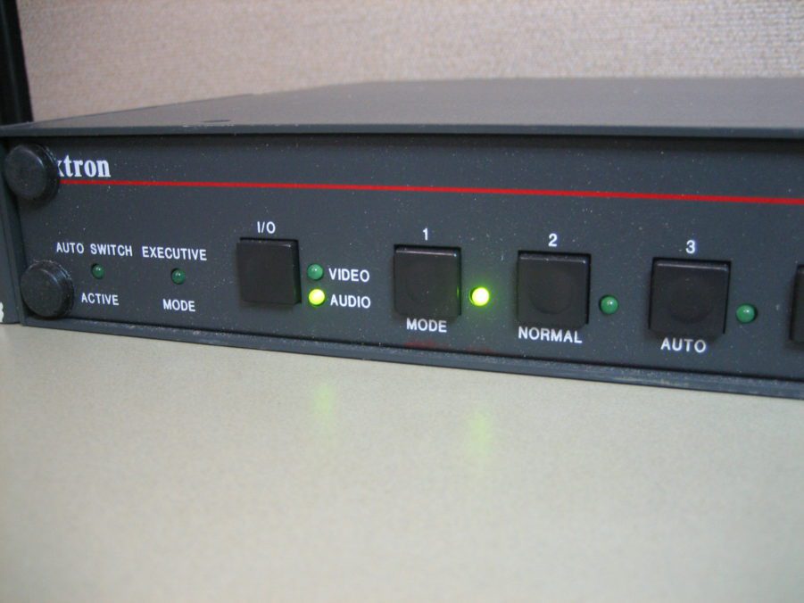 Extron SW AV Series SW 6A Video / Audio Switcher 6 Inputs - Image 7