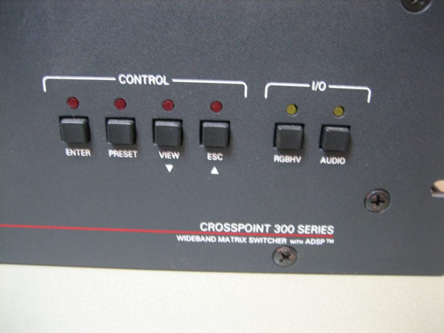 Extron Crosspoint 300 Series Wide band Matrix Switcher w/ ADSP - Image 3