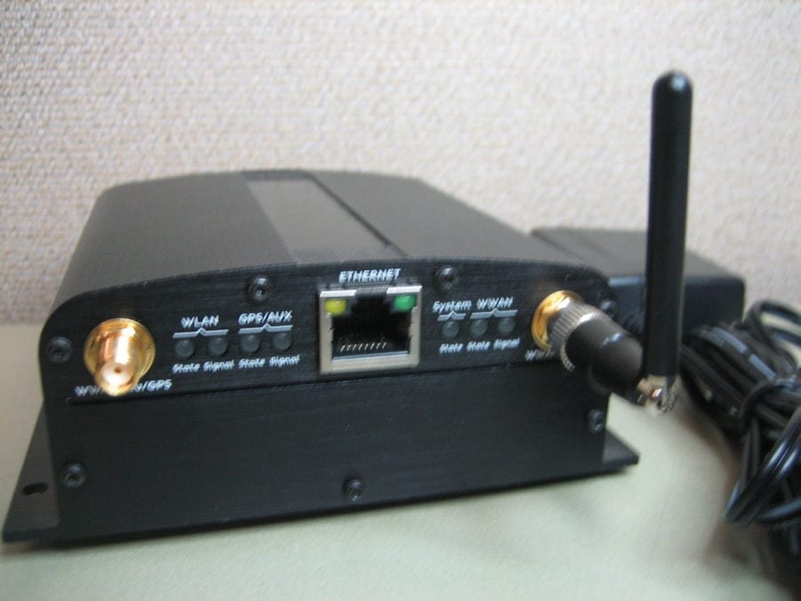 Option CloudGate CG0192 M2M Wireless Gateway Modem Router 3G CDMA / GSM - Image 2