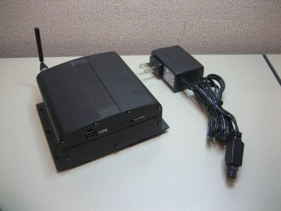 Option CloudGate CG0192 M2M Wireless Gateway Modem Router 3G CDMA / GSM