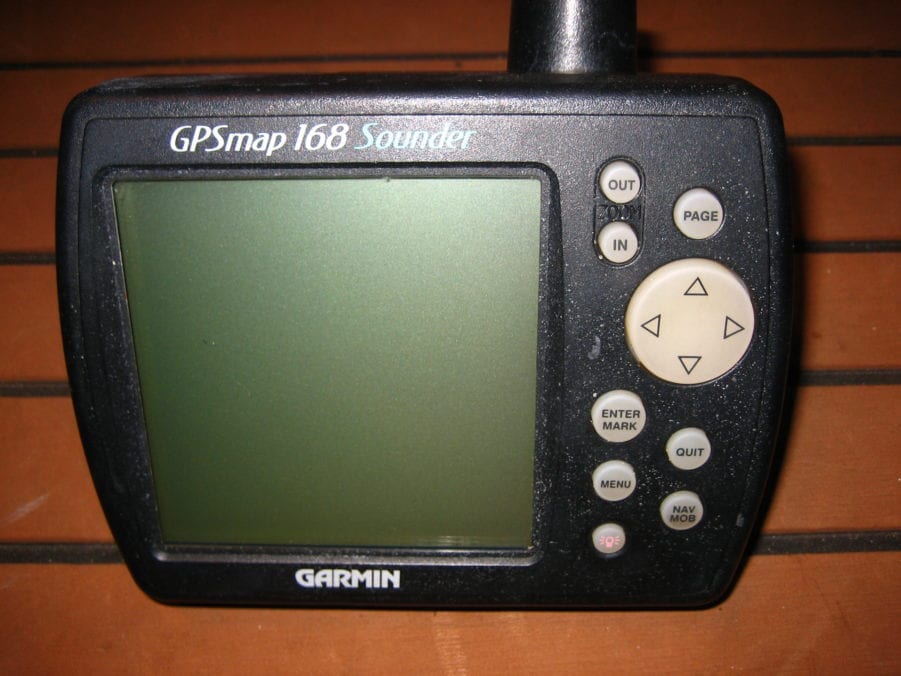 Garmin GPSMAP 168 Sounder Marine GPS Fishfinder Unit - Tested Good